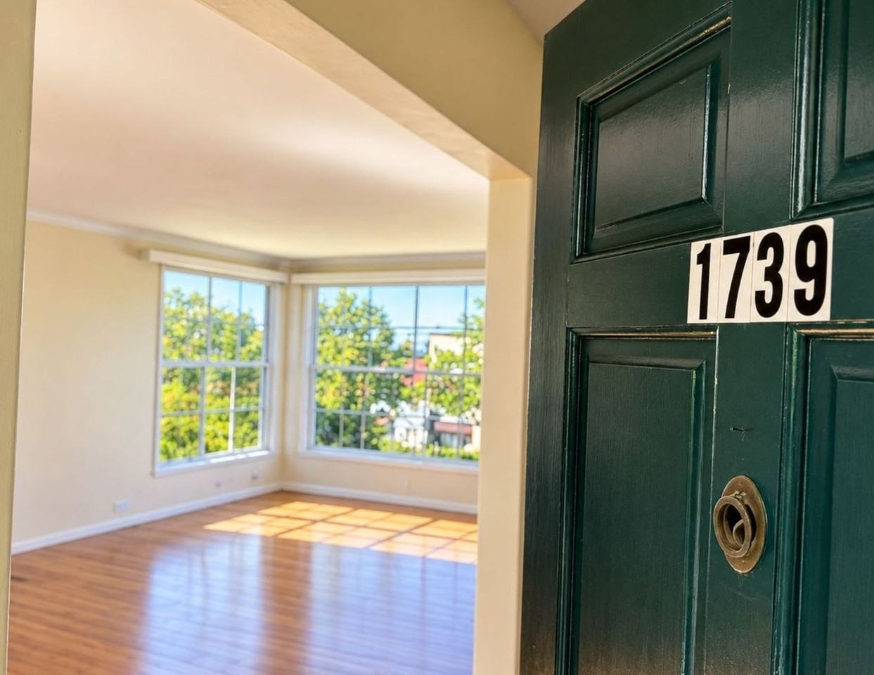 1739 Spruce St - Photo 6 of 50
