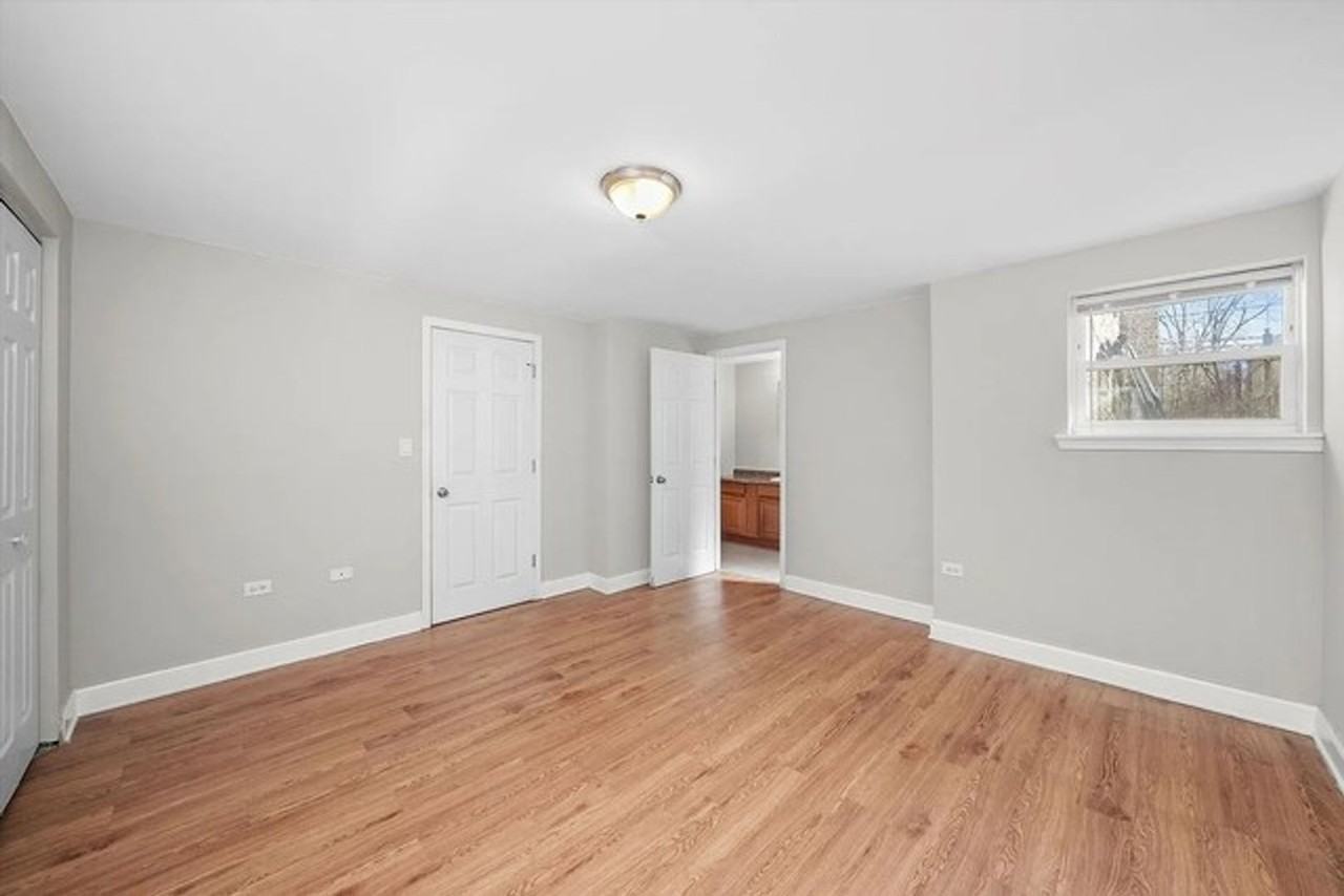 4145 4145 S. Michigan Ave - 4143 S. Michigan Ave Garden - Photo 4 of 21