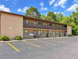 featured image of 2744 Birch St