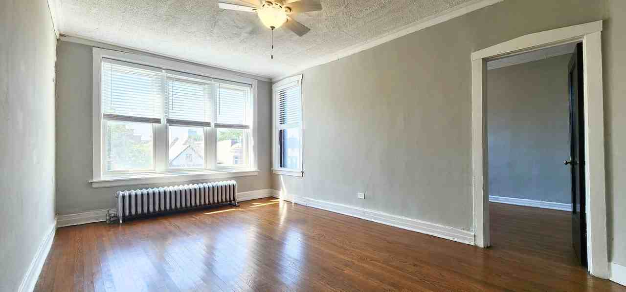 4851-57 S. Evans/740-42 E. 49th Street - Photo 6 of 10