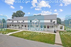 featured image of 3202 Mcarthur Dr