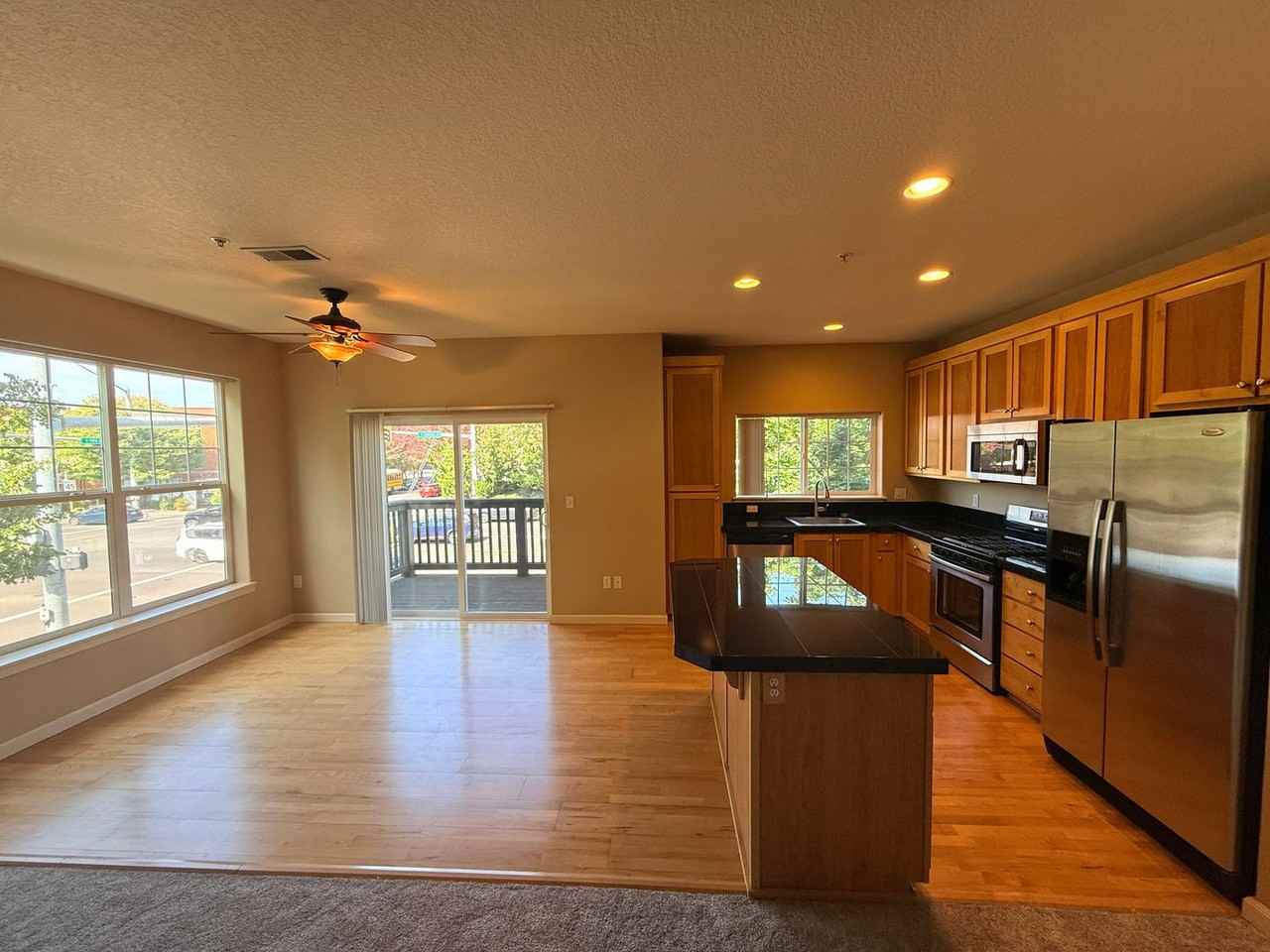 1050 Sw 170th Ave #200 - Photo 7 of 22