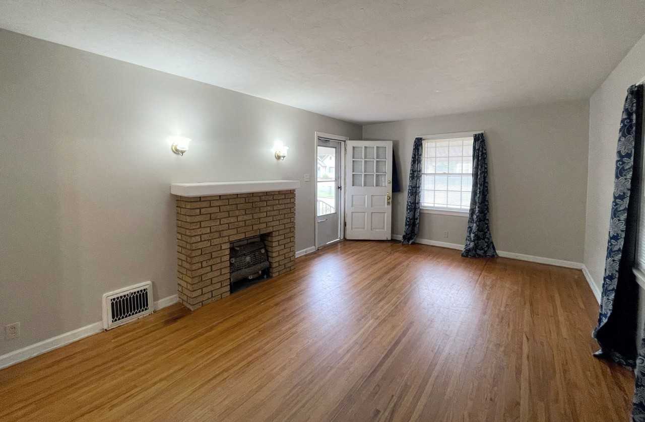 101 W 14th Ave - Photo 4 of 17
