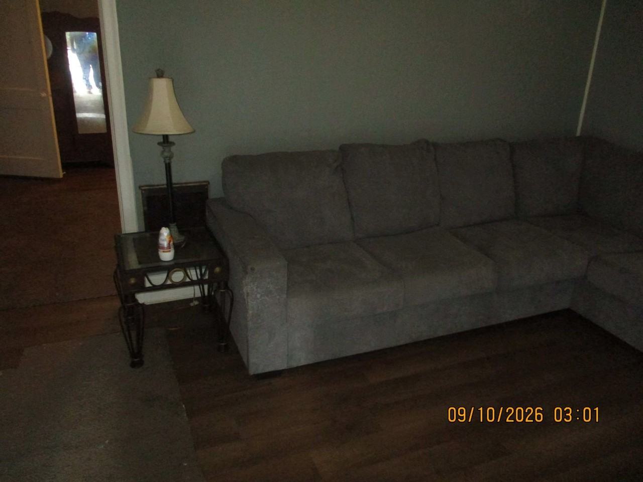 903 W Tift Ave Apt B - Photo 3 of 10