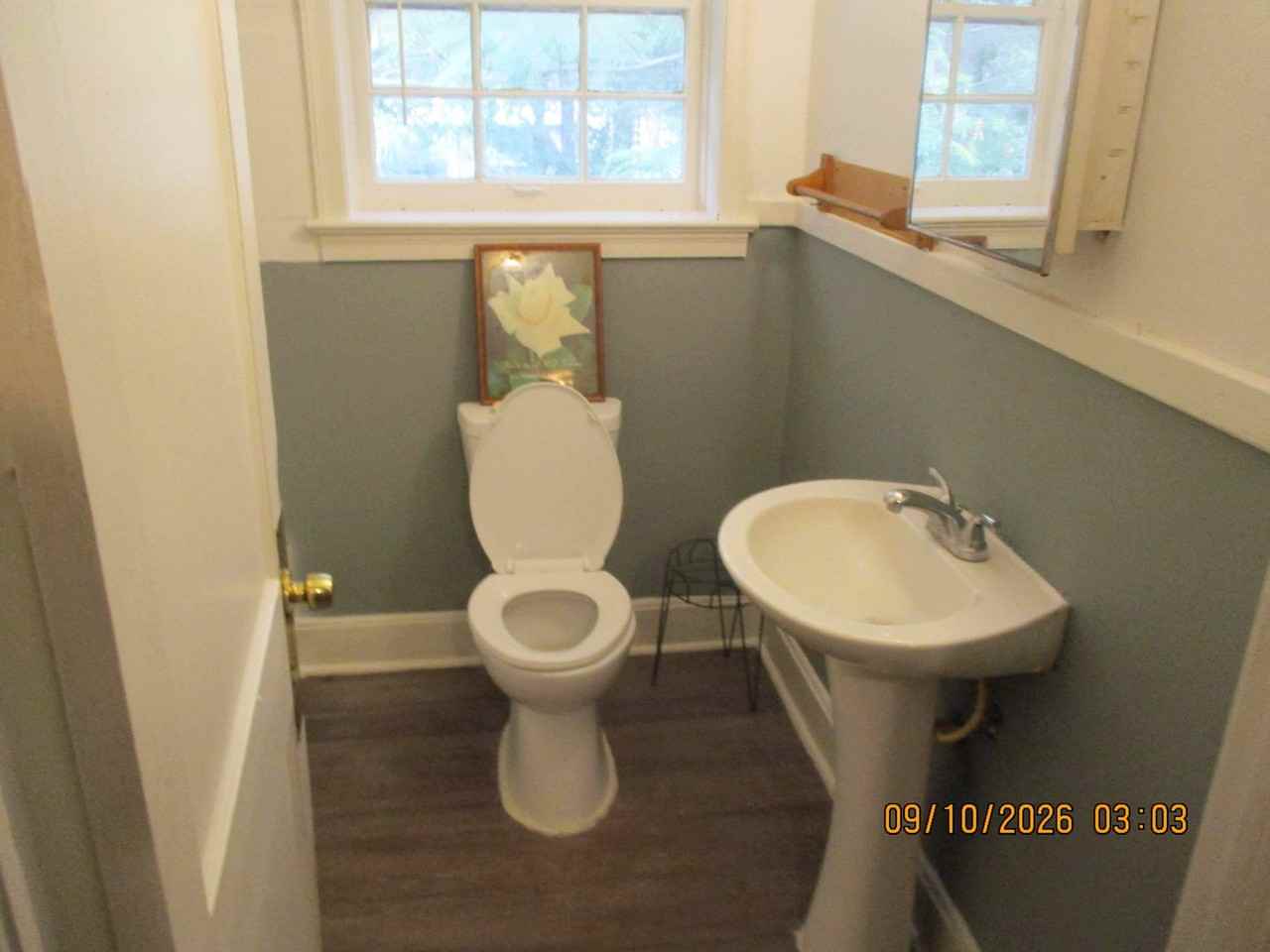 903 W Tift Ave Apt B - Photo 6 of 10