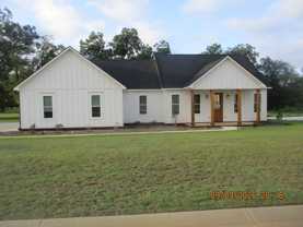 172 Belmont Dr - Photo 1 of 1