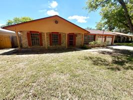 featured image of 4922 Lambeth Dr
