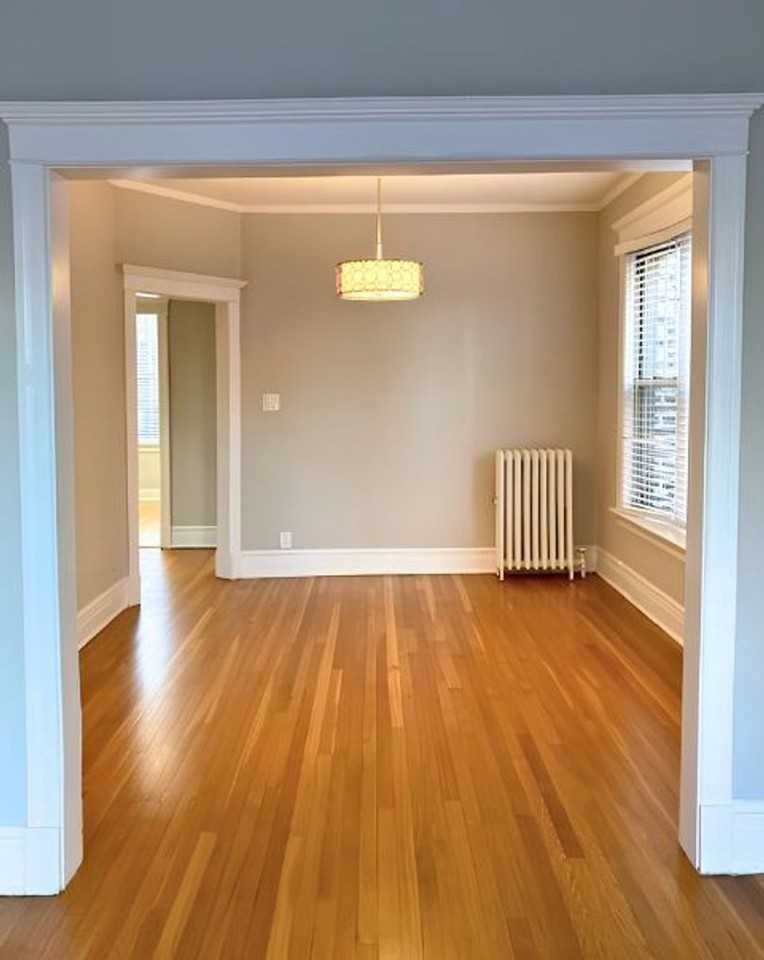 1332-34 W. Granville/6206-10 N. Wayne - Photo 5 of 10