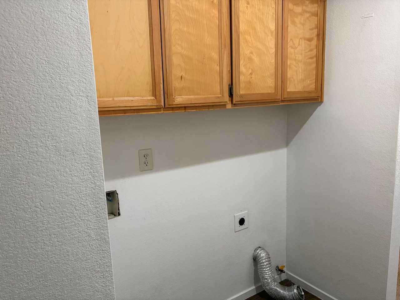 583 Monique Ct - Photo 5 of 7