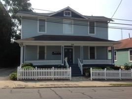 featured image of 516 W 1st St