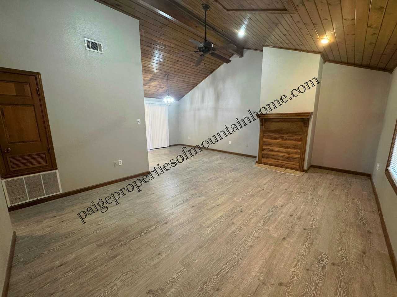 605 Cooper Estates Dr #01 - Photo 3 of 21