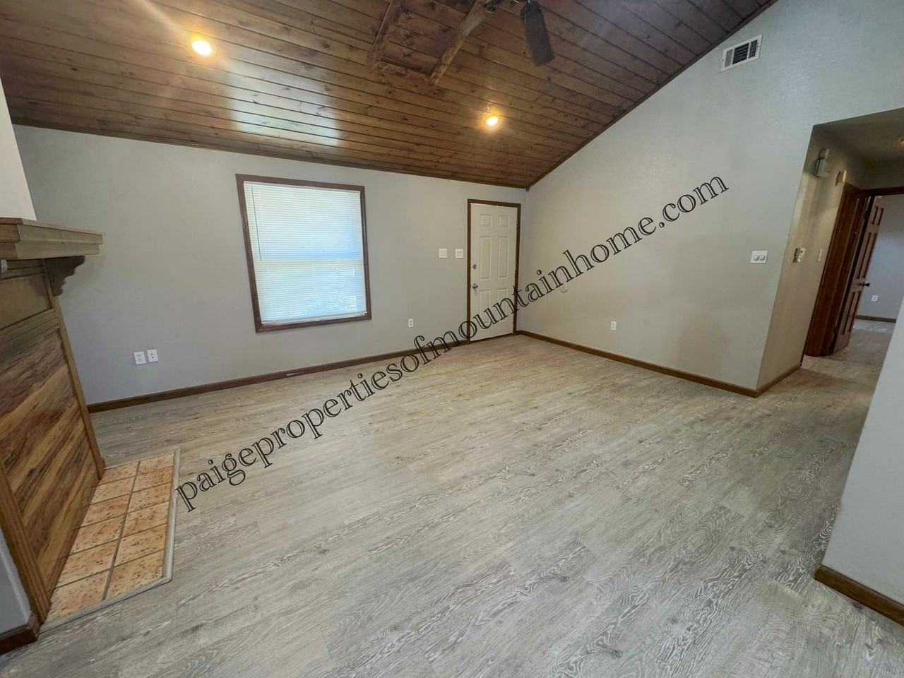605 Cooper Estates Dr #01 - Photo 4 of 21