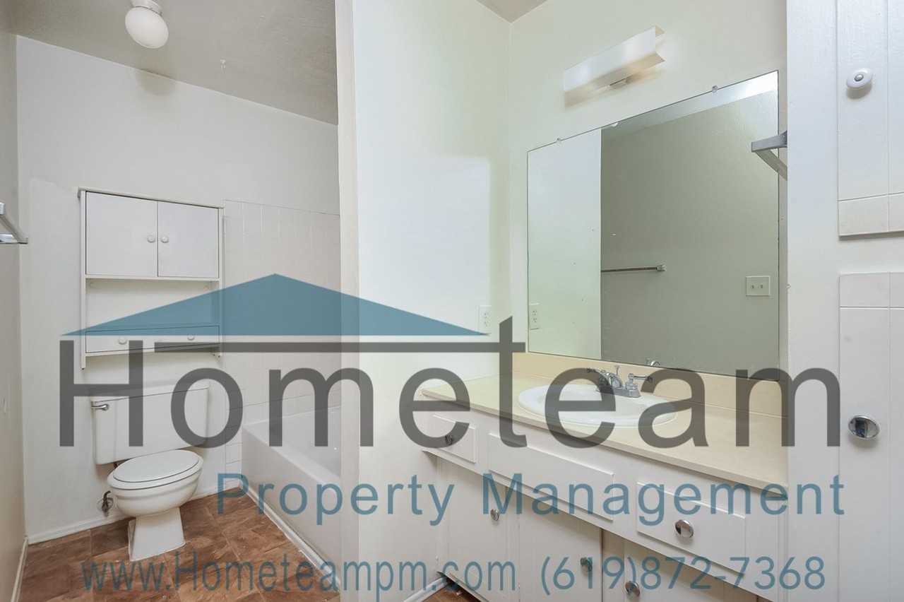 279 Moss St #16 - Photo 7 of 13