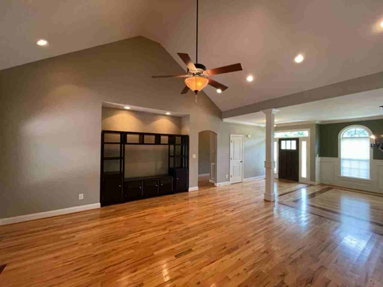3725 Nether Ridge Rd - Photo 5 of 36