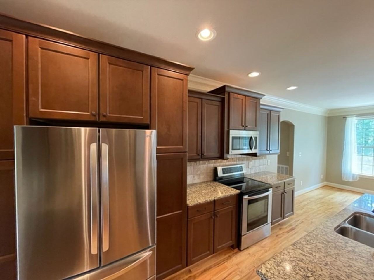 3725 Nether Ridge Rd - Photo 6 of 36