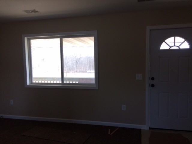 9375 Valley View Dr - Photo 3 of 8