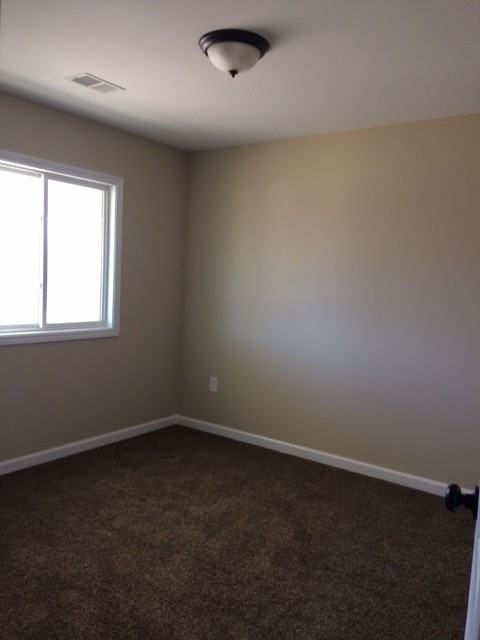 9375 Valley View Dr - Photo 5 of 8