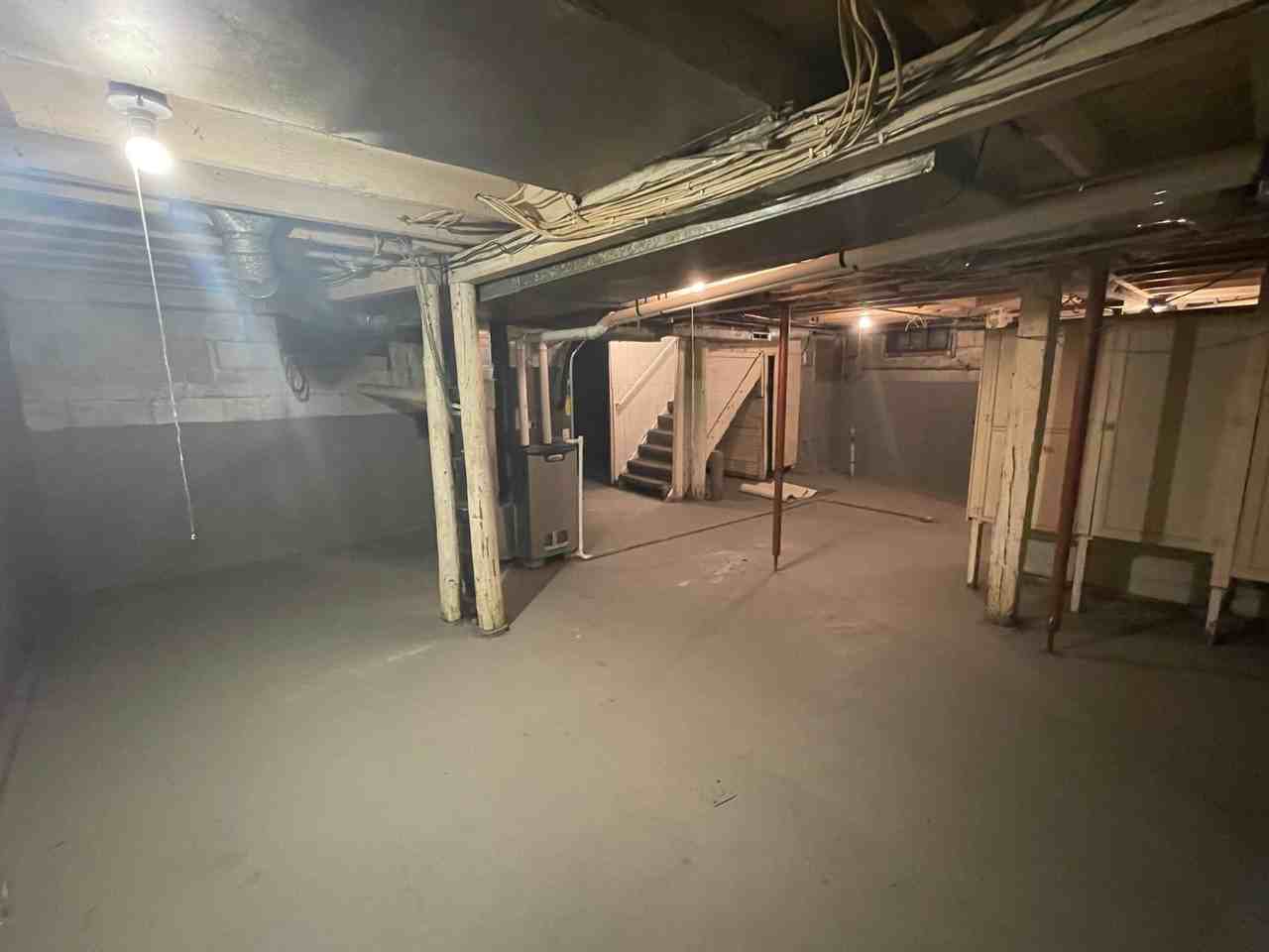89 Newell St - Photo 2 of 34