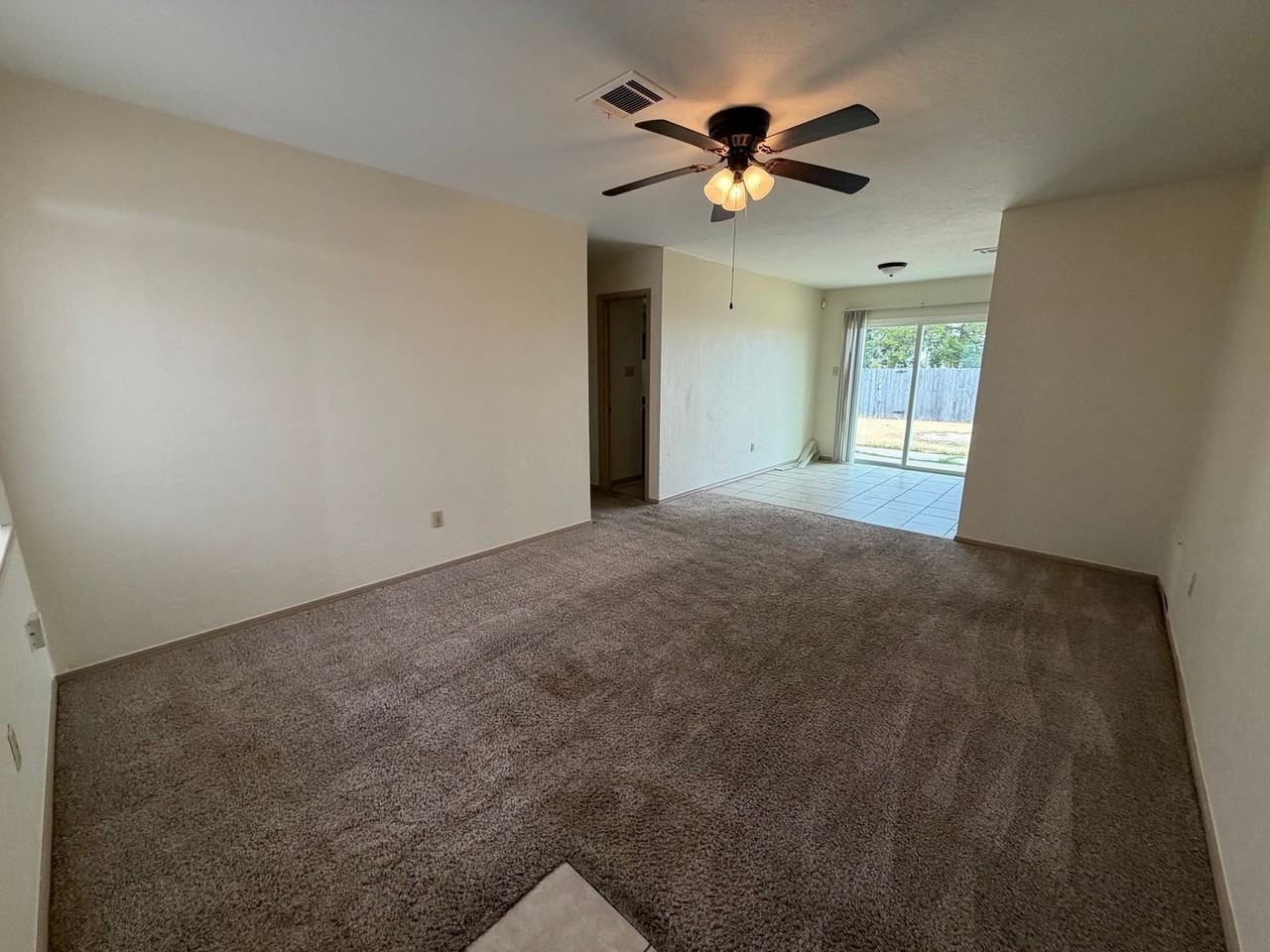 6128 Sw Summit Ave - Photo 4 of 25