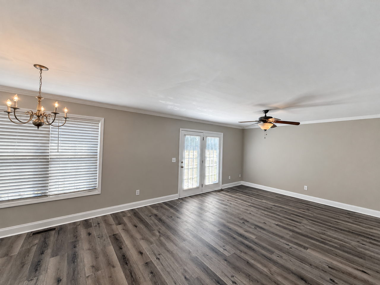 714 Ralph Graham Dr - Photo 4 of 20