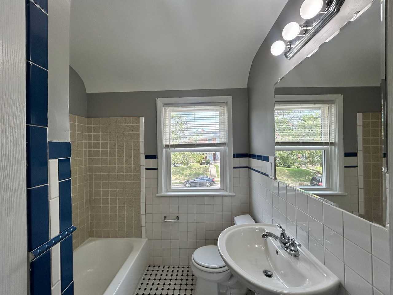 5237 Fredcrest Rd - Photo 5 of 13