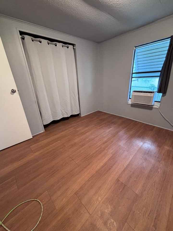 508 50th Avenue Dr W - Photo 4 of 26