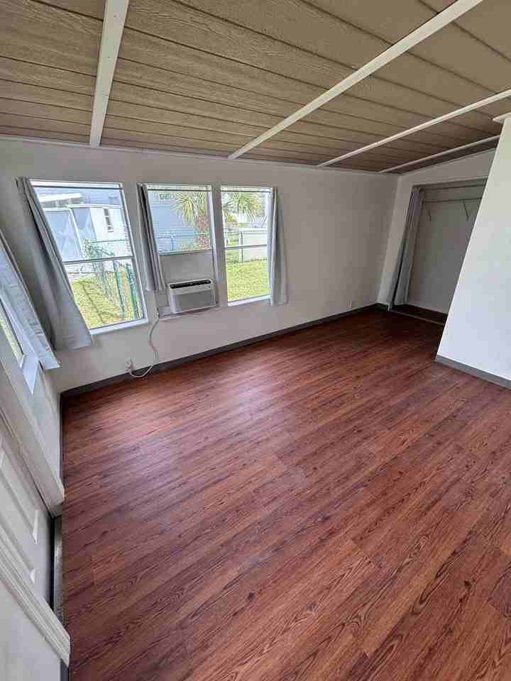 508 50th Avenue Dr W - Photo 6 of 26
