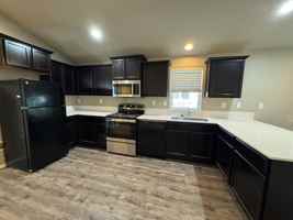 featured image of 1095 1095 Pacific Hwy 99 South