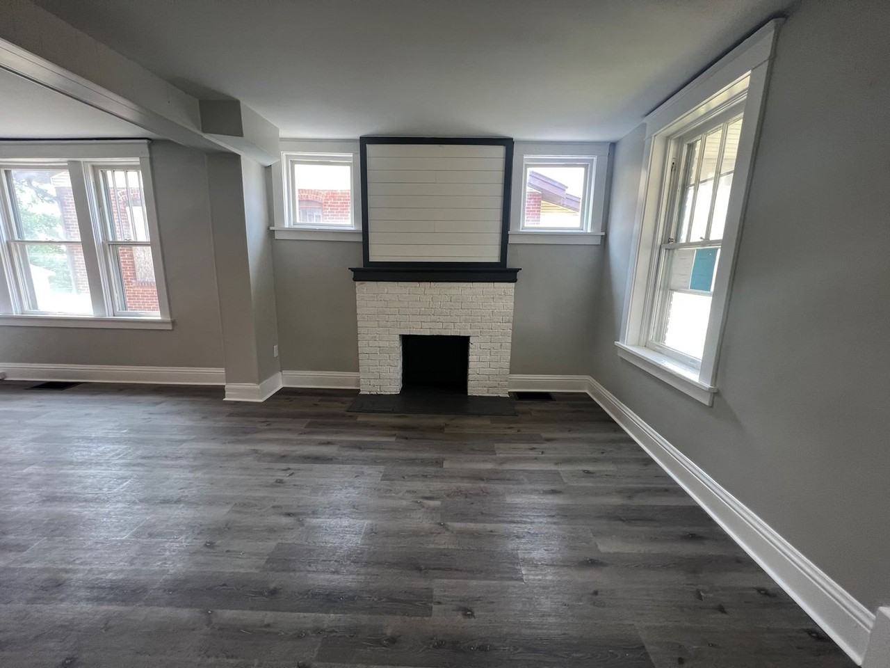 3826 Avondale Ave - Photo 4 of 16
