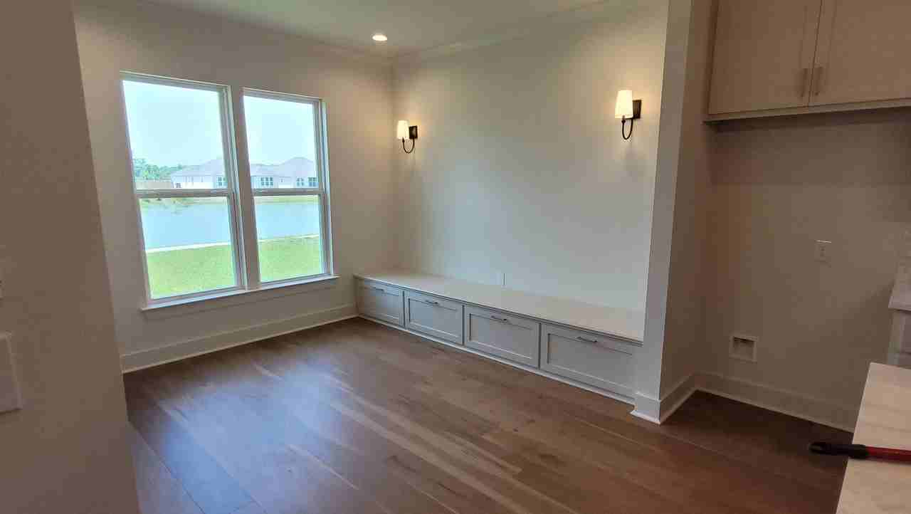 2922 Woodgrove Way - Photo 5 of 19