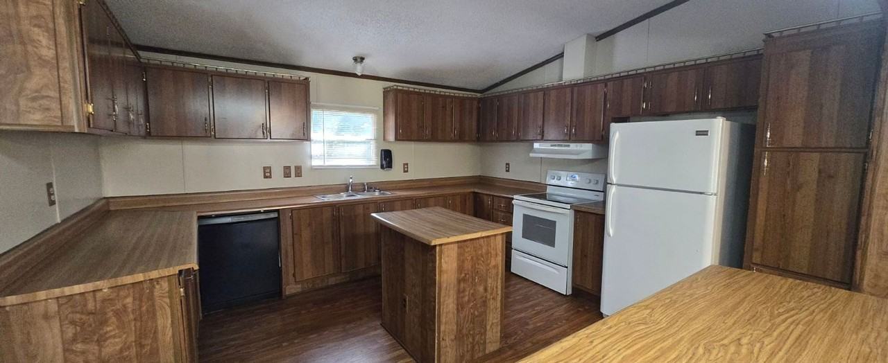 400 Reneau St - Photo 4 of 18