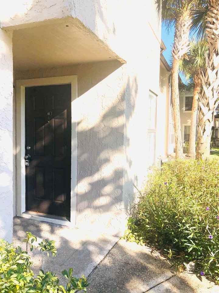 2911 Antique Oaks Cir - Photo 3 of 31