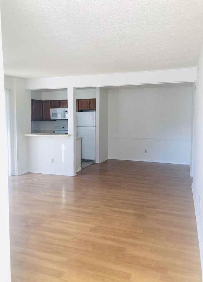 2911 Antique Oaks Cir - Photo 5 of 31