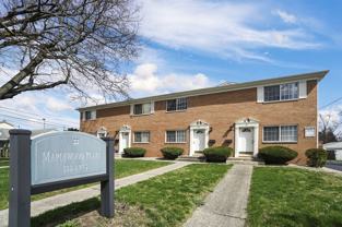 550 - MAPLEWOOD PLAZA - Photo 1 of 1
