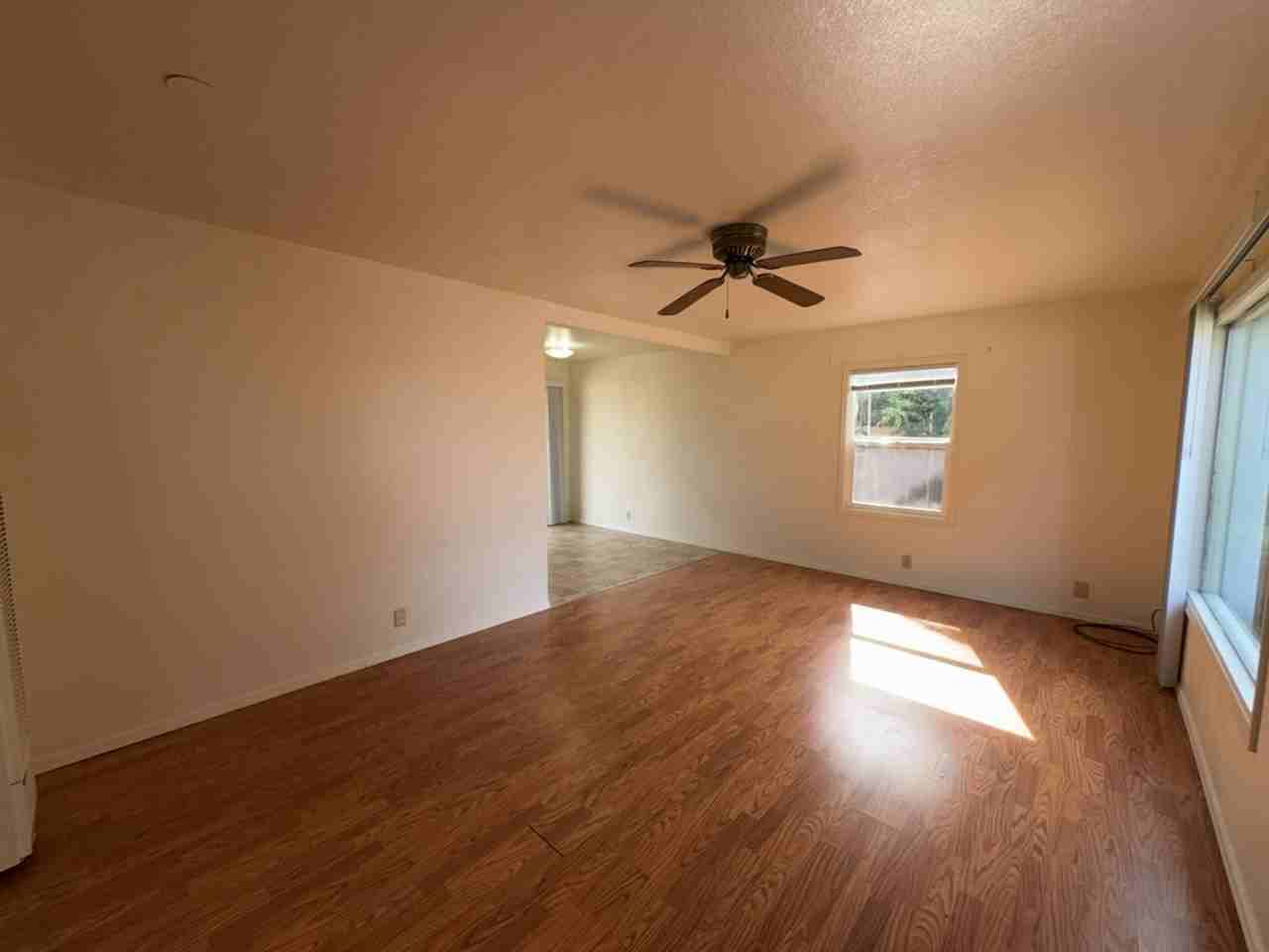 1220 12th St - Photo 6 of 20