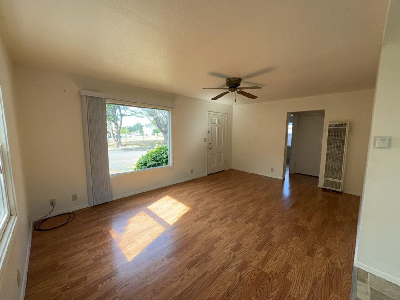 1220 12th St - Photo 7 of 20