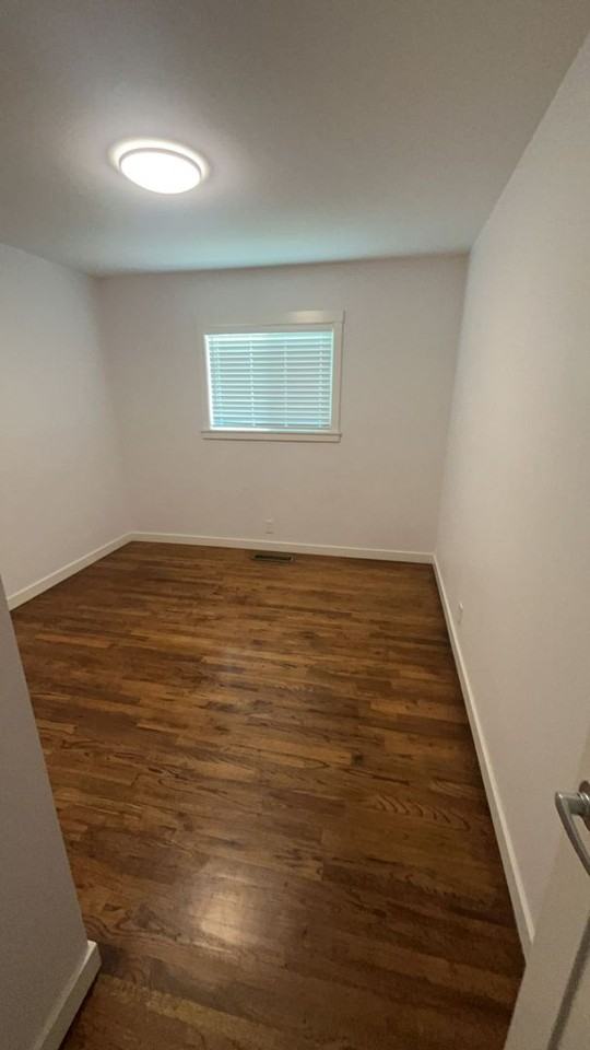 1610 Wayne Dr - Photo 5 of 8