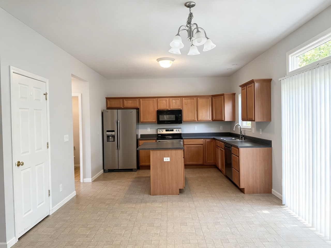 3380 Morallion Ct - Photo 4 of 21