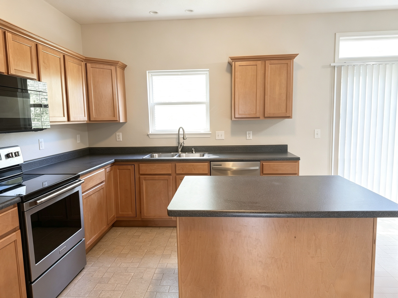 3380 Morallion Ct - Photo 6 of 21