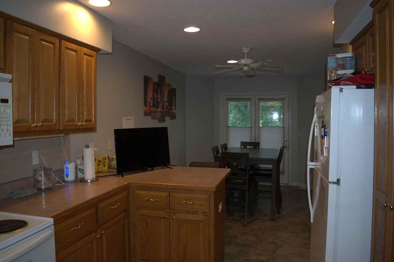 309 Grampian Dr - Photo 7 of 42