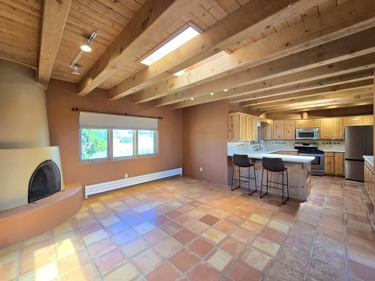 5 Antigua Rd - Photo 4 of 31