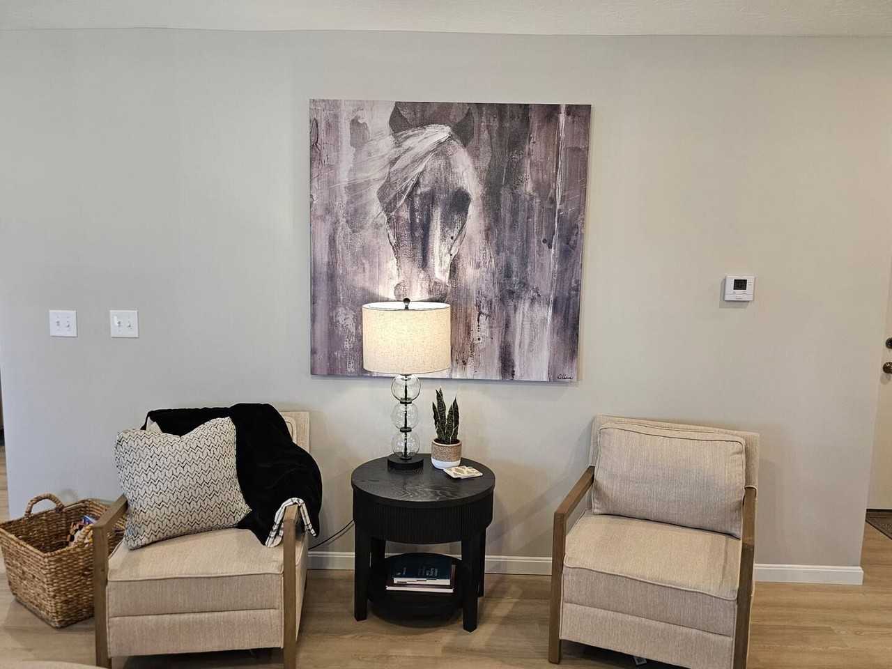 308 Oak Ave - Photo 4 of 41