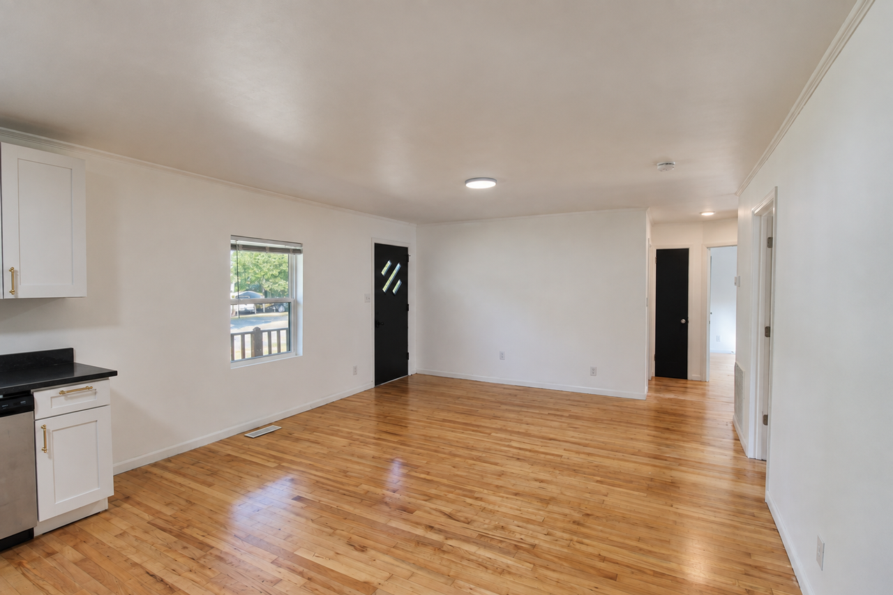 118 Stone Dr - Photo 4 of 26