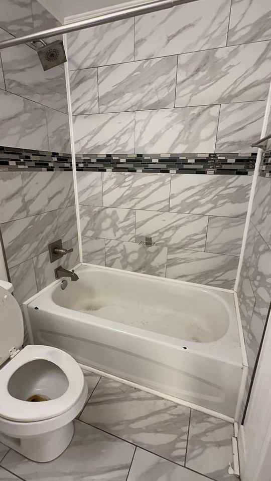 411 Nw 4th St - Photo 2 of 4
