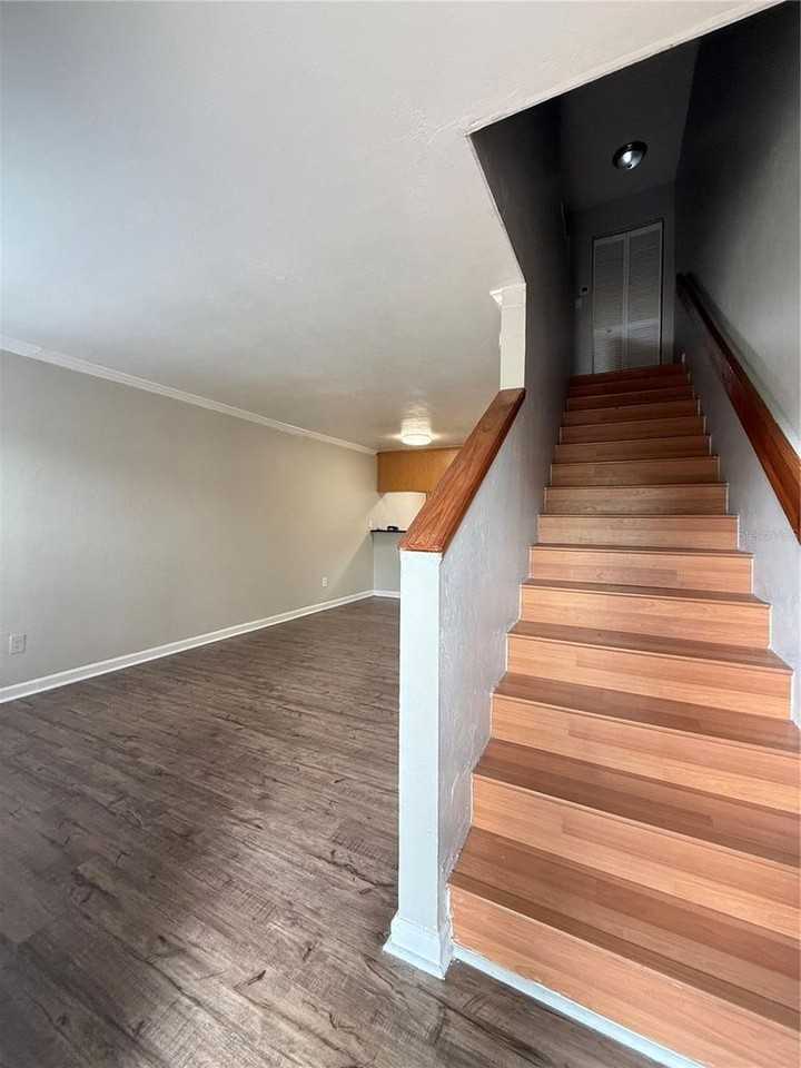 630 Sw 10th Ln - Photo 6 of 8