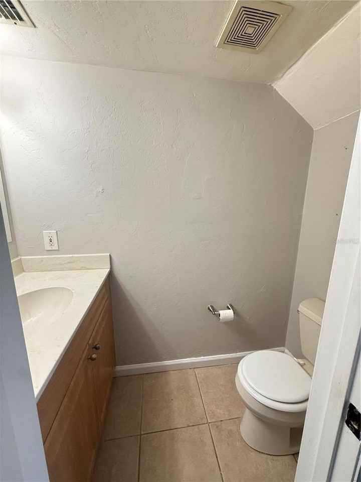630 Sw 10th Ln - Photo 7 of 8