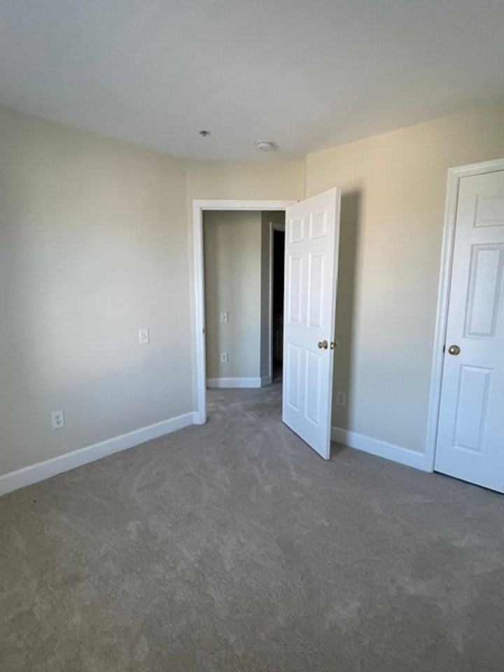 12911 Ethel Rose Way - Photo 2 of 31