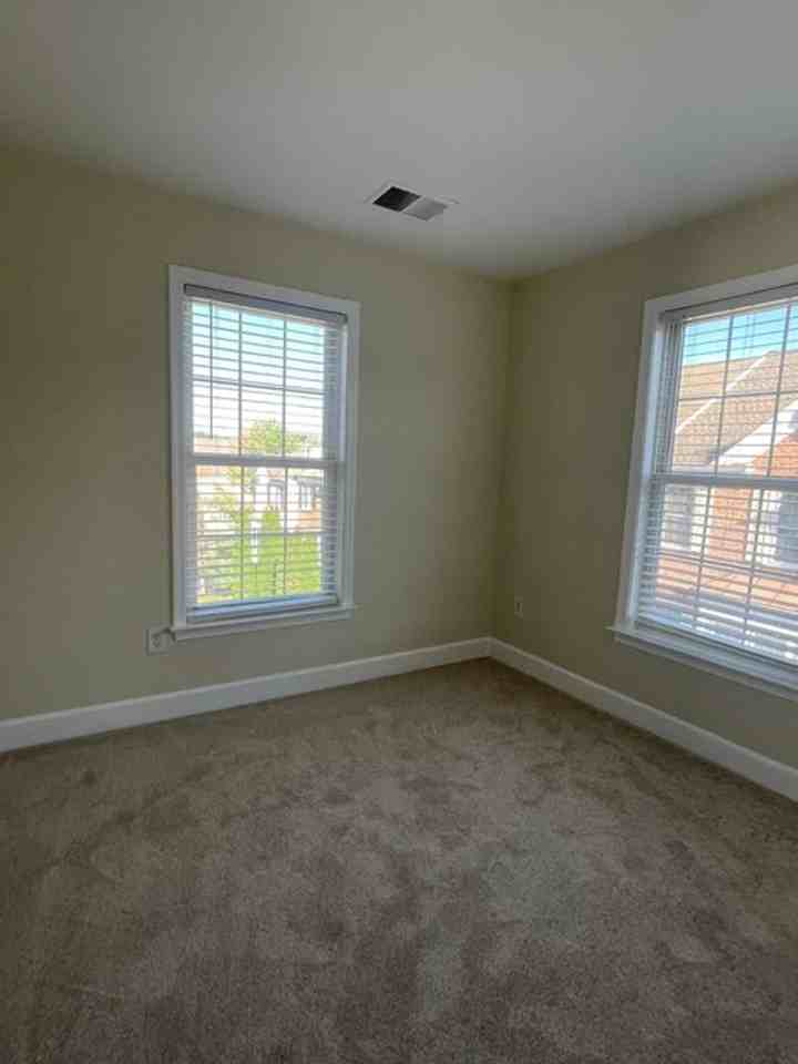 12911 Ethel Rose Way - Photo 5 of 31