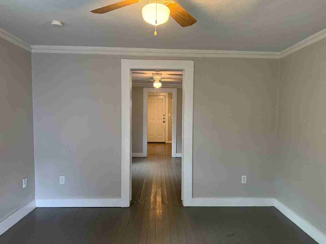 109 Beso Ln - Photo 2 of 11