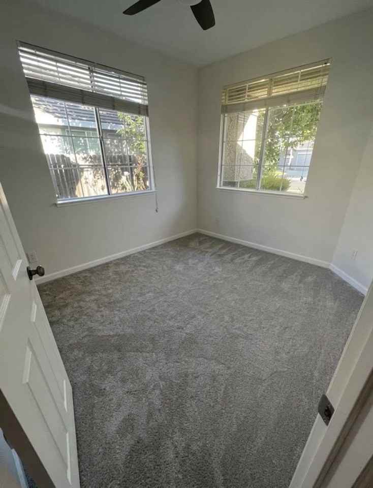 7917 Robinson Dr - Photo 5 of 9
